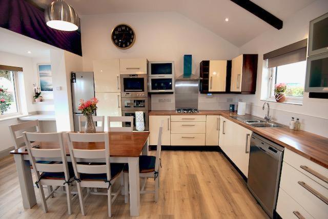 Meadowlane Lodge Cork Zewnętrze zdjęcie